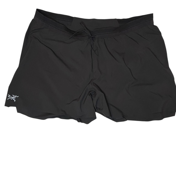 Arc'teryx Black Performance Shorts - Picture 1 of 5